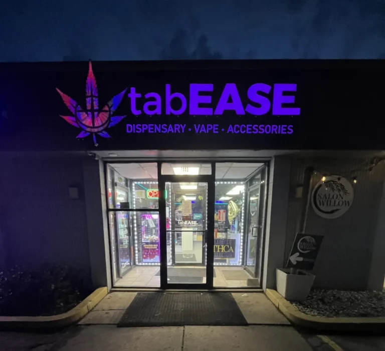 tabease waukesha store front 768x701